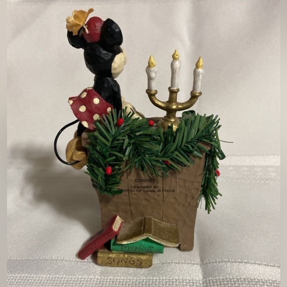 DISNEY CHRISTMAS MINNIE MOUSE PIANO FIGURINE 5” MIDWEST OF CANYON FALLS - Picture 2 of 8